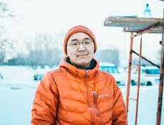 Дмитрий Ильин, 27 лет. Работает архитектором, строит иордань уже в 10-й раз.