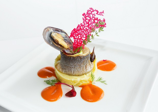 Филе сибаса с мидией