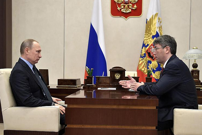 Встреча Владимира Путина и Алексея Цыденова. Фото пресс-службы Кремля
