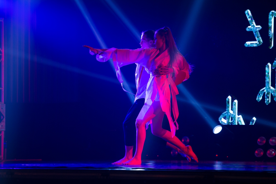 Шоу «ТАНЦЫ» на ТНТ во дворце спорта «Труд»