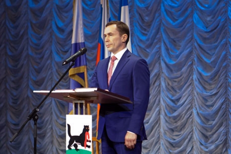 Дмитрий Бердников на церемонии. Фото пресс-службы думы Иркутска