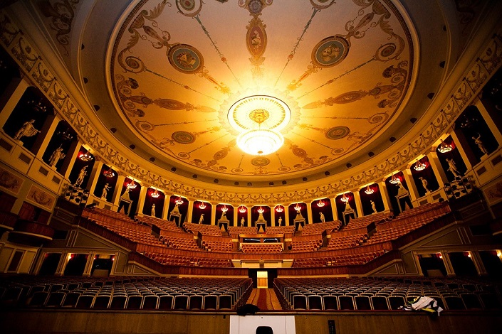 Новосибирский театр оперы и балета. Фото Веры Сальницкой из группы театра «ВКонтакте»