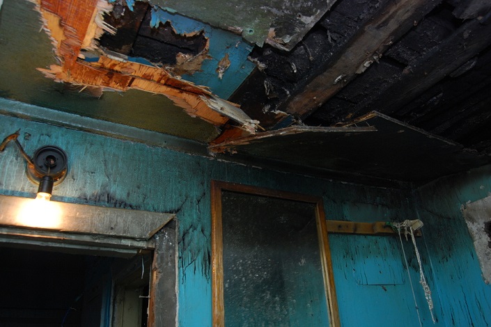 Аварийное жилье в Братске. Фото с сайта www.tkgorod.ru