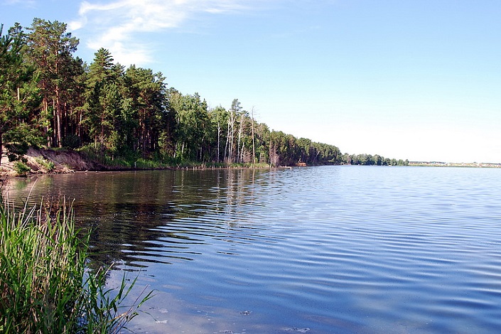 Соленое озеро. Фото с сайта www.solenoe-ozero.ru