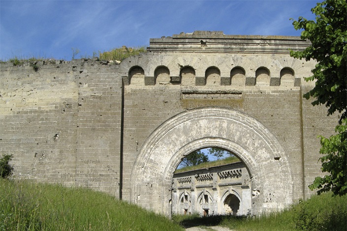 Генуэзская крепость. Фото с сайта www.geokrym.ru