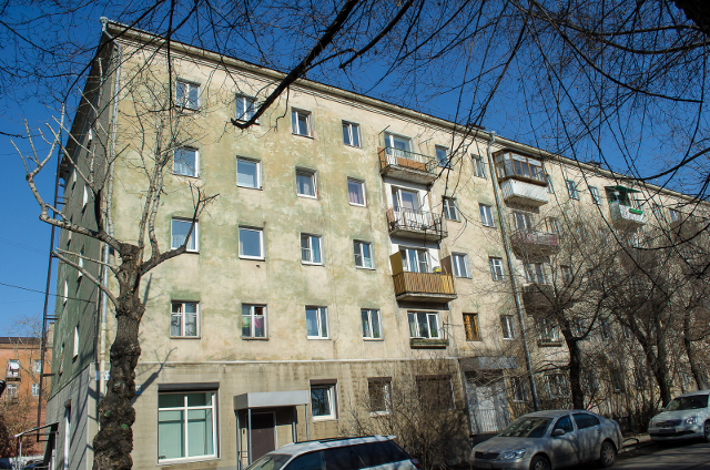 Общедомовые счетчики должны быть установлены во всех многоэтажках. Автор фото: Илья Татарников.