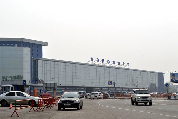 Здание терминала внутренних рейсов Здание терминала внутренних рейсов