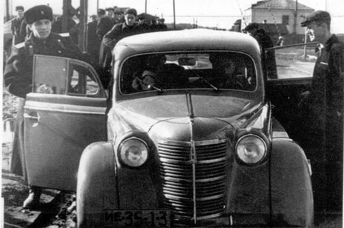 Первый патрульный автомобиль ОРУД — «Москвич-400»