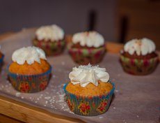 Мы приехали чуть раньше, блюда появлялись в кондитерской прямо на наших глазах.