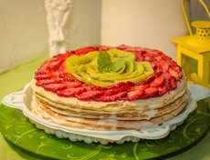 Невероятно аппетитный торт от Кати Кокиной. Ресторан «Пейпа крейн».