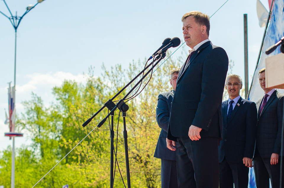 Председатель Думы города Свирска, Сергей Марач: «Сегодня мы собрались абсолютно добровольно, чтобы выразить поддержку нашему губернатору, у нас просто нет другого выхода, у нас нет альтернативы».