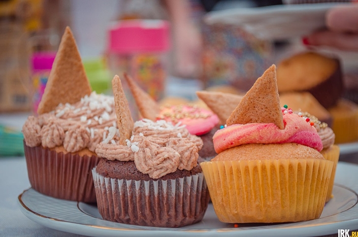 Капкейки-конструкторы из ресторанчика «Белый фартук». Автор фото — Илья Татарников