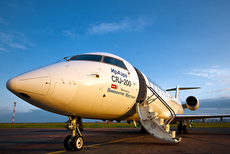 Bombardier CRJ-200. Автор фото — Максим Бугаев