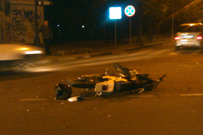 Авария на улице Карла Маркса в Иркутске. Фото очевидцев