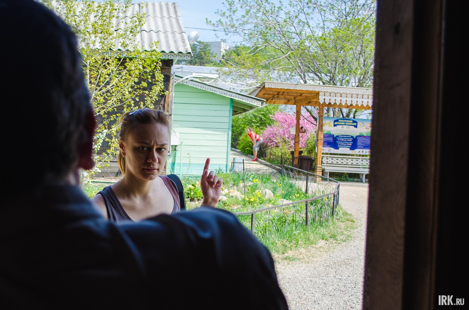 По Ботаническому саду можно погулять самостоятельно, а можно с экскурсоводом.