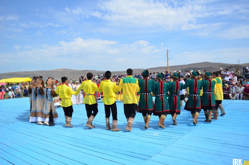 Фестиваль традиционного кругового танца евразийских народов.