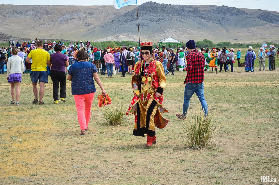 В этом году фестиваль собрал гостей и участников из Монголии, Южной Кореи, Мексики, Канады, Австрии, Франции, Германии, Чехии, республик Бурятия, Тыва, Саха (Якутия), Горного Алтая, Красноярского и Забайкальского краев.