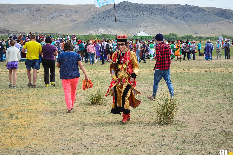 В этом году фестиваль собрал гостей и участников из Монголии, Южной Кореи, Мексики, Канады, Австрии, Франции, Германии, Чехии, республик Бурятия, Тыва, Саха (Якутия), Горного Алтая, Красноярского и Забайкальского краев.