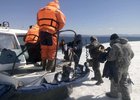 Спасение рыбаков. Фото пресс-службы ГУ МЧС по Бурятии