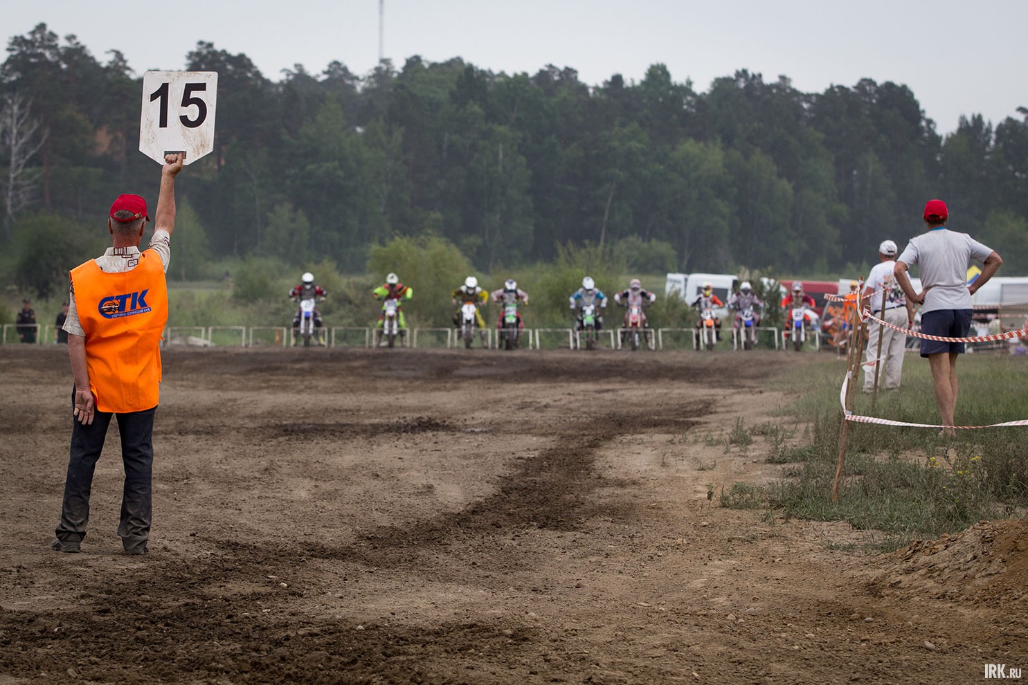 13 и 14 июня под Ангарском, в пойме реки Китой, прошли заезды полуфинала чемпионата России в Сибирском федеральном округе по мотокроссу.