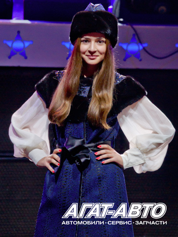 Прекрасных дам порадовал показ коллекции шуб и мехов