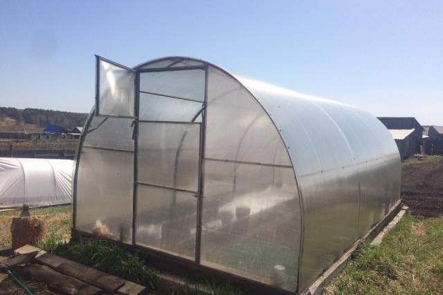 Дом в деревне Ширяева