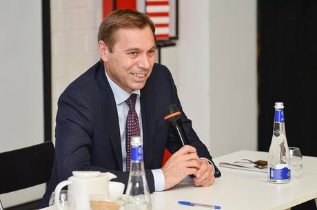 Виктор Кондрашов стал самым богатым чиновником руководства Иркутской области