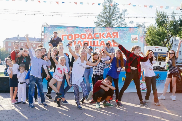 Участники «Городской площади талантов». Фото с сайта vk.com/talant_summer Участники «Городской площади талантов». Фото с сайта vk.com/talant_summer
