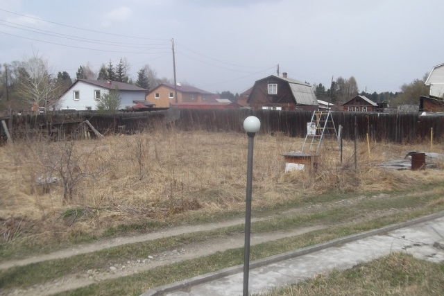 Участок в Смоленщине на улице Вишневой, 6