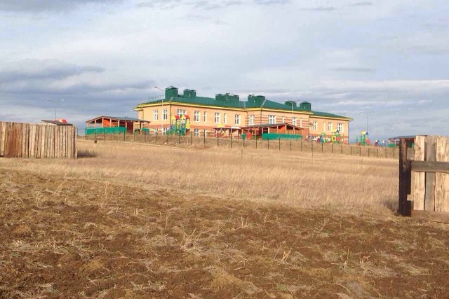 Участок в селе Максимовщина на улице Лесной