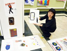 Желающих научили рисовать плакаты.