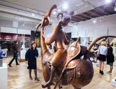 В Галерее Виктора Бронштейна посетителей ждала программа «Дышать искусством».