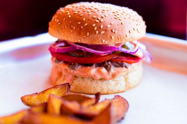 Бургер с рубленым мясом