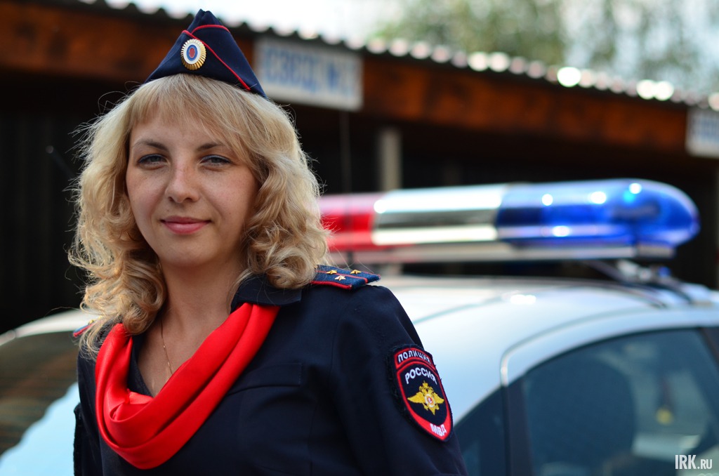 Мария Шаповалова: «Будьте предельно внимательны на дорогах нашего города, уважайте и себя, и других участников движения».