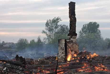 Пожары в поселке Юрты Тайшетского района. Фото Андрея Лаховского