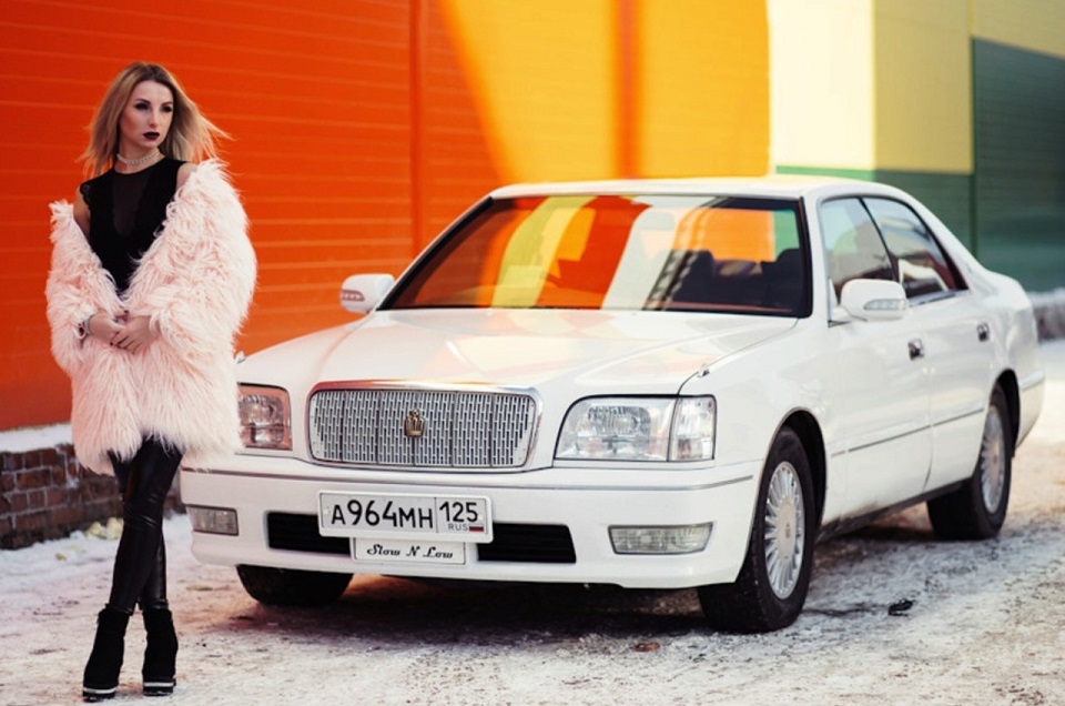 Toyota Crown Majesta Queen