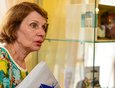 2 июля в отделе «Усадьба Сукачева» открылась выставка миниатюрных кукол Ирины Верхградской. Экспозицию горожанам представила сама Ирина.