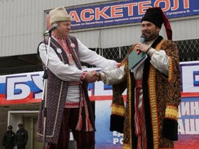 Празднование Дня народного единства в Иркутске. Фото репортажной группы NDV, www.ndvirk.ru