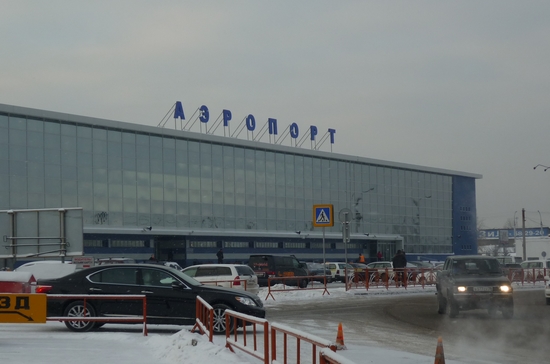 Аэропорт внутренних авиалиний Иркутска. Фото IRK.ru Аэропорт внутренних авиалиний Иркутска. Фото IRK.ru