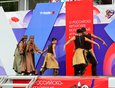 Этнический номер «Огненные сердца».