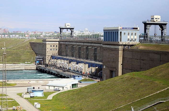 Иркутская ГЭС. Фото Регины Ступурайте