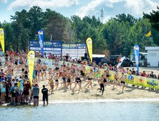 22 июля на Еловском пруду прошел Ангарский кросс-кантри триатлон. По данным организаторов, участие в соревнованиях приняли 250 человек. Это на 78% больше, чем год назад.