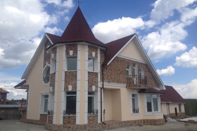 Коттедж, город Иркутск. Фото предоставлено ООО «КНАУФ ГИПС»