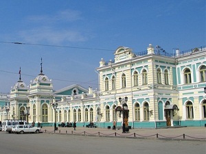 Иркутский вокзал. Фото с сайта www.vszd.rzd.ru