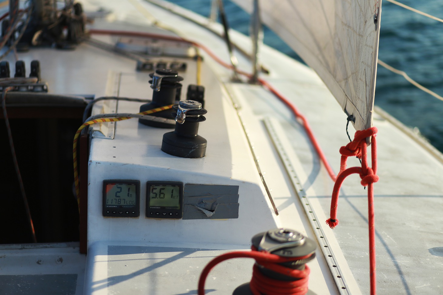 Датчики скорости и глубины