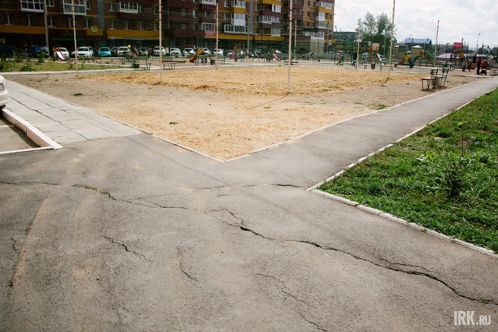 Просадки на пешеходных дорожках