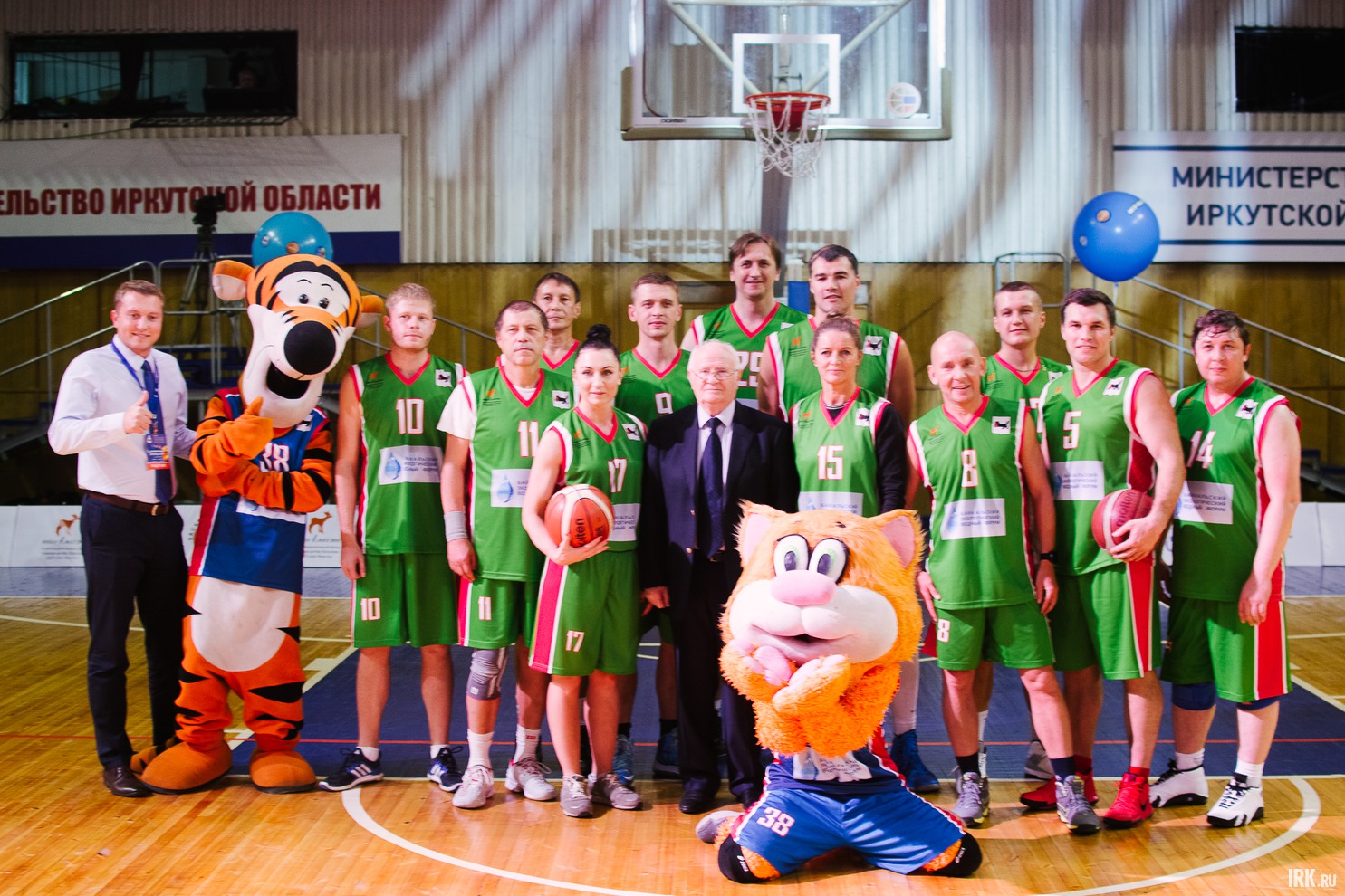 Команда «Звёзды форума»