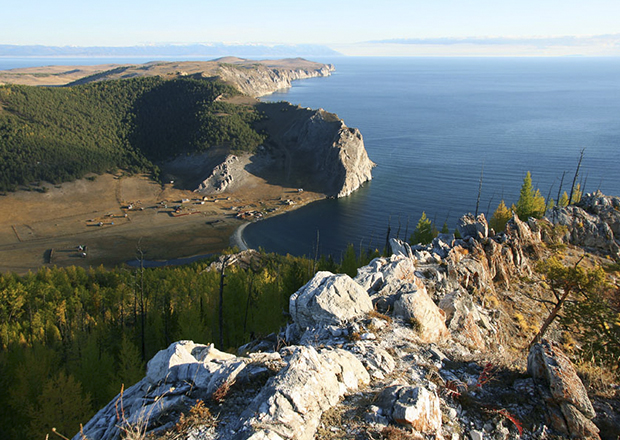 Вид на Байкал