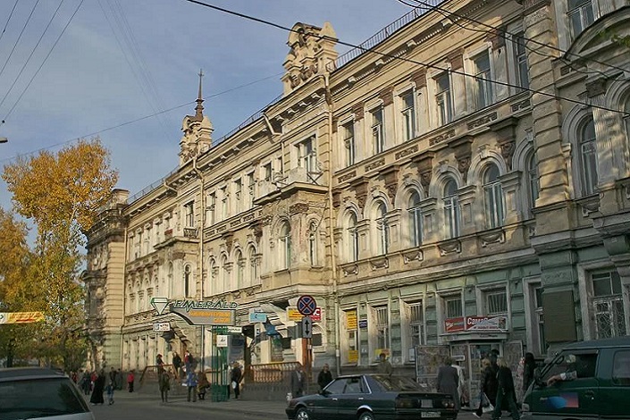 Дом кузнеца. Фото с сайта www.baikal-healer.ru
