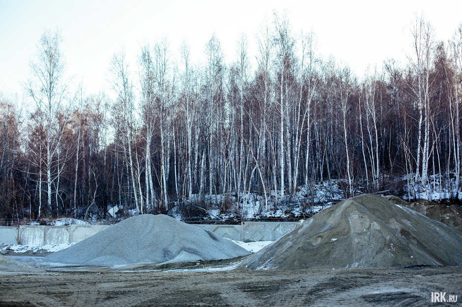 Запас отсева для отсыпки дорог составляет 2,5 тысячи тонн